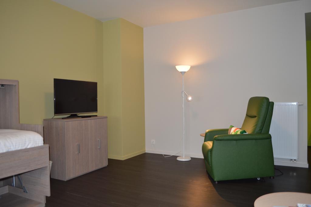Bed & Zorg Ypres Apartment Exterior foto